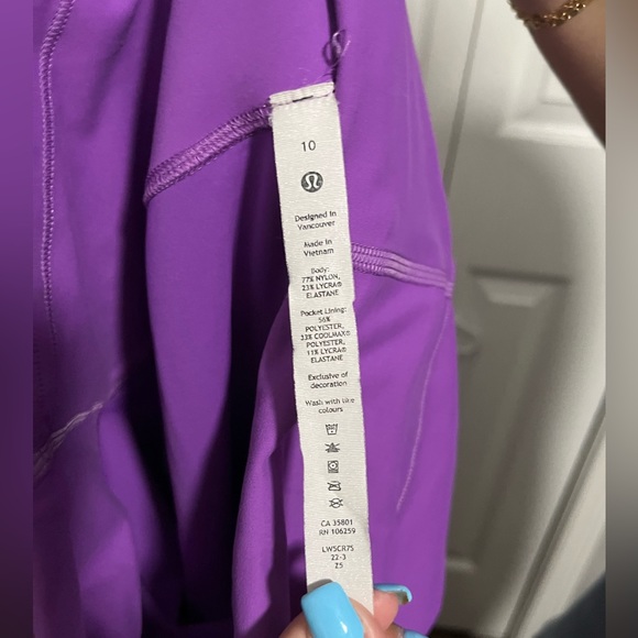 Size 10 lululemon wunder train leggings - Picture 4 of 4